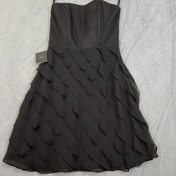 White House Black Market Dresses & Skirts - WHBM Black Chiffon Ruffle Strapless Cocktail Dress NWT sz 4‎